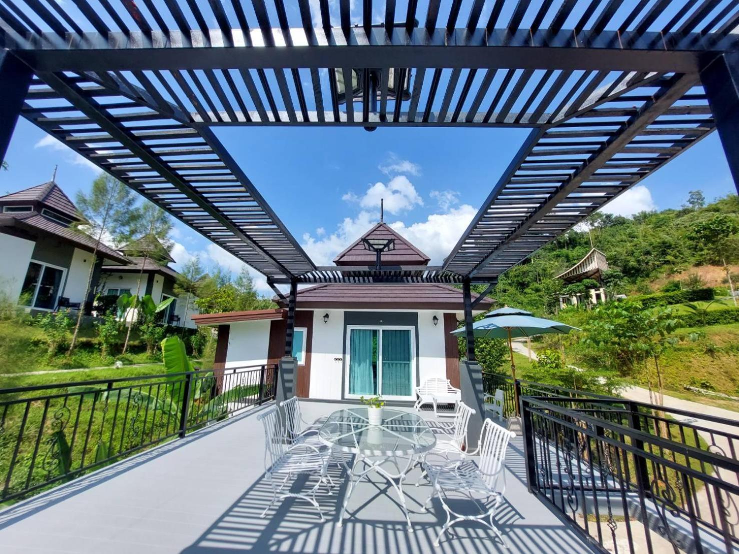 Magical Mountain View Resort Khao Sok National Park Exterior foto