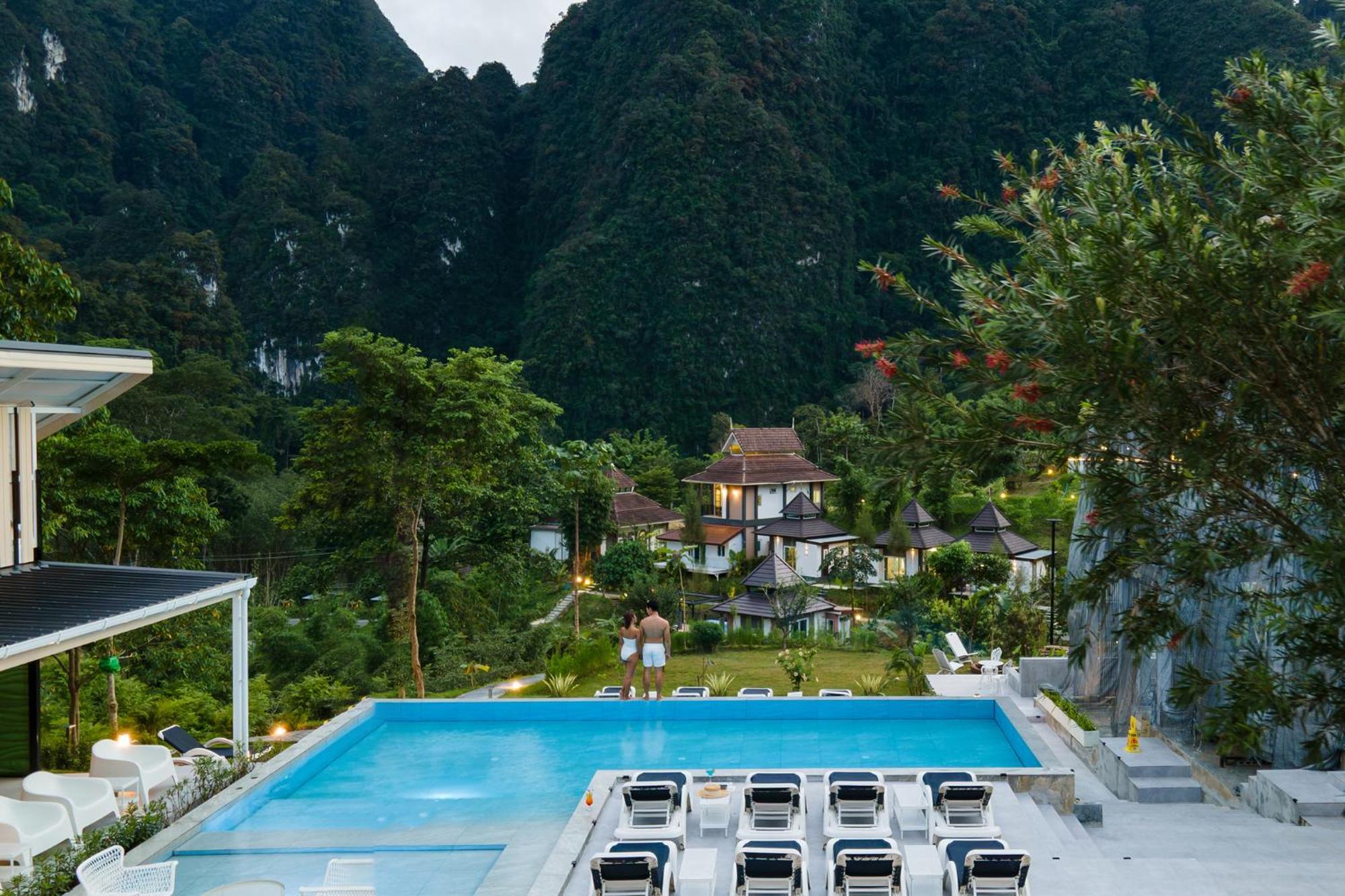 Magical Mountain View Resort Khao Sok National Park Exterior foto