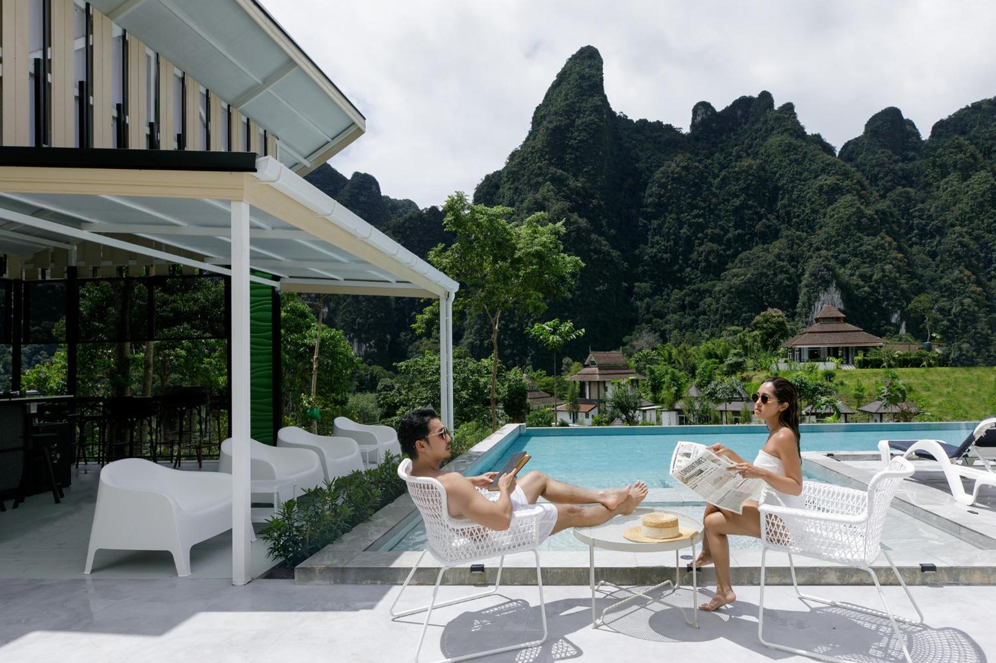 Magical Mountain View Resort Khao Sok National Park Exterior foto