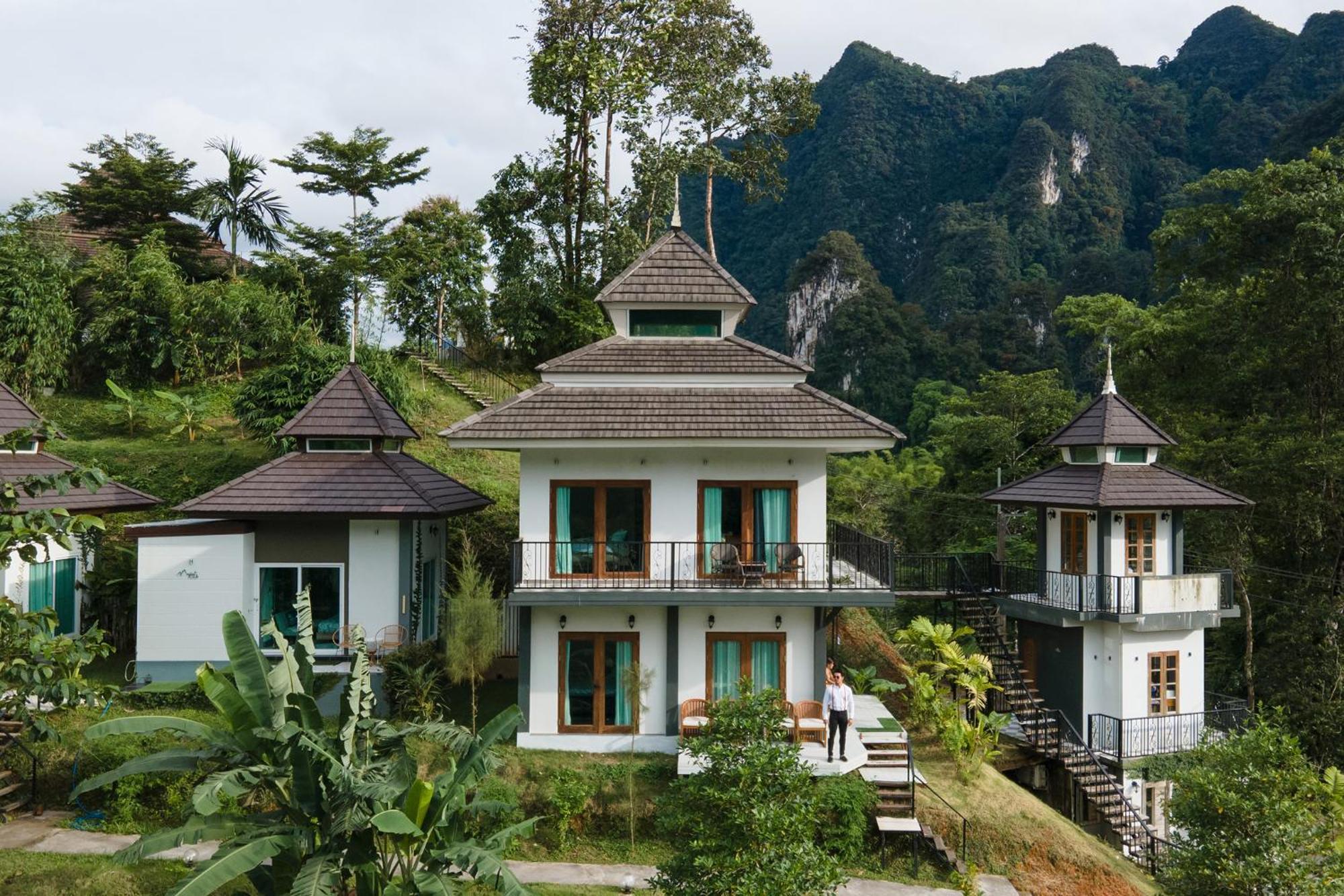 Magical Mountain View Resort Khao Sok National Park Exterior foto
