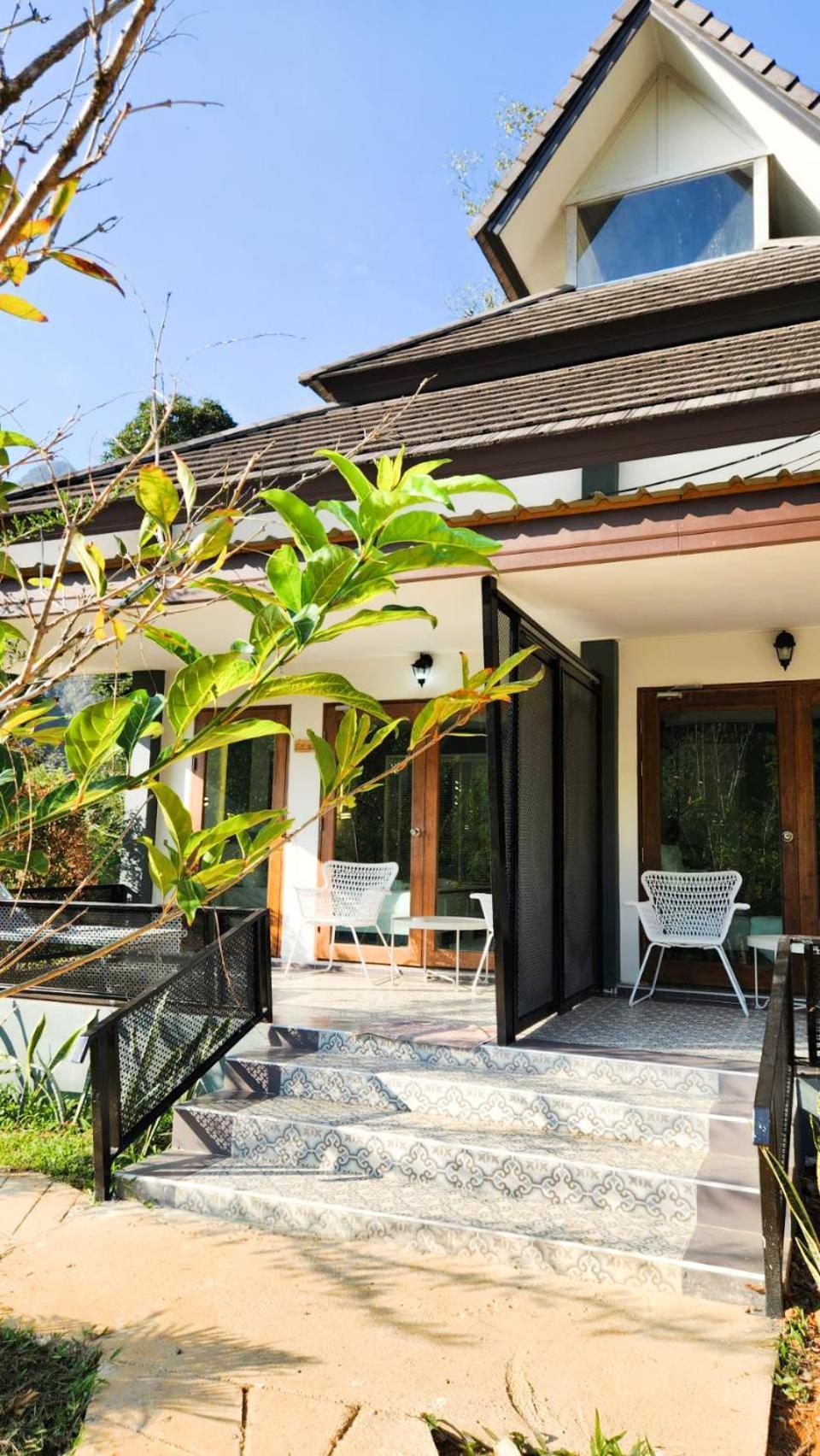 Magical Mountain View Resort Khao Sok National Park Exterior foto